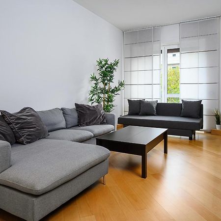 Stylish Condo Garibaldi Sempione 85M2 - Self Check-In Milán Exteriér fotografie